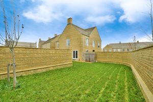 Photo 5- click for photo gallery